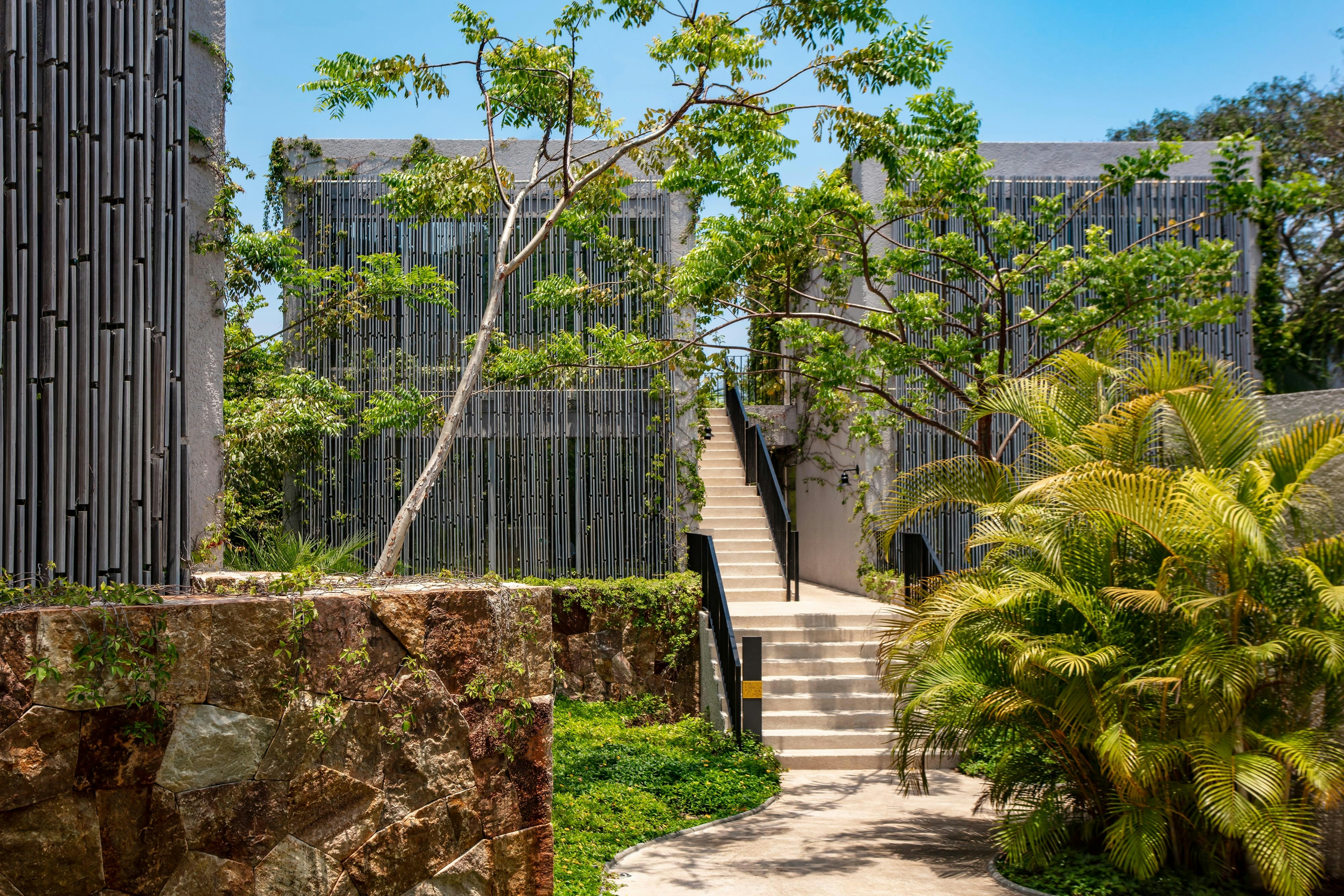 W PUNTA DE MITA 78/82