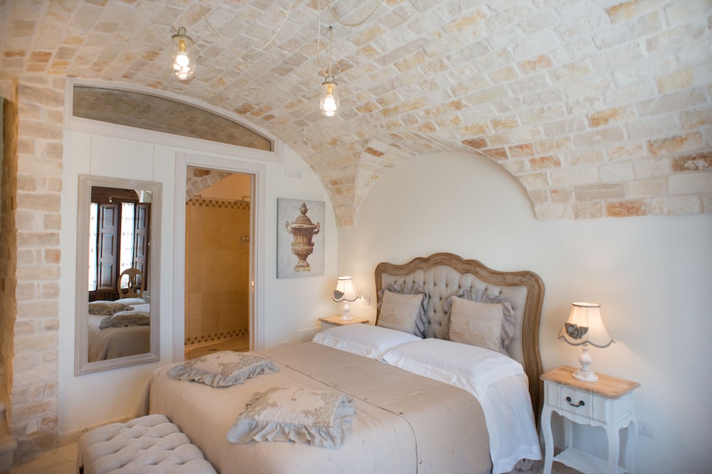 Romantic Trulli 3/23