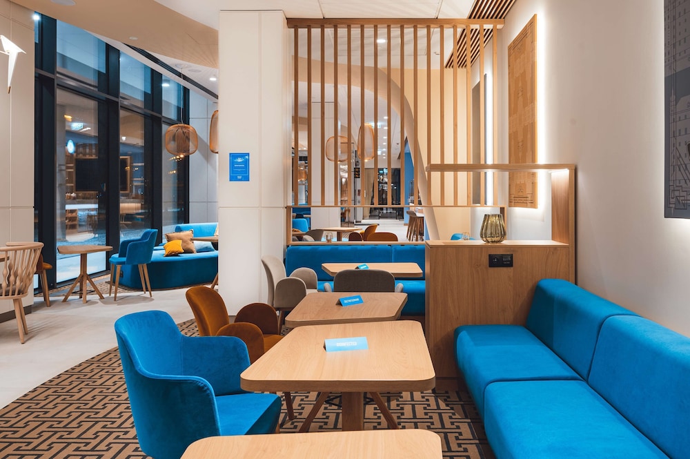 Hampton by Hilton Warsaw Reduta 32/72