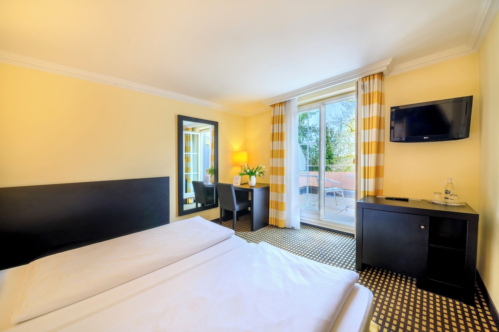 RELEXA WALDHOTEL SCHATTEN 20/74