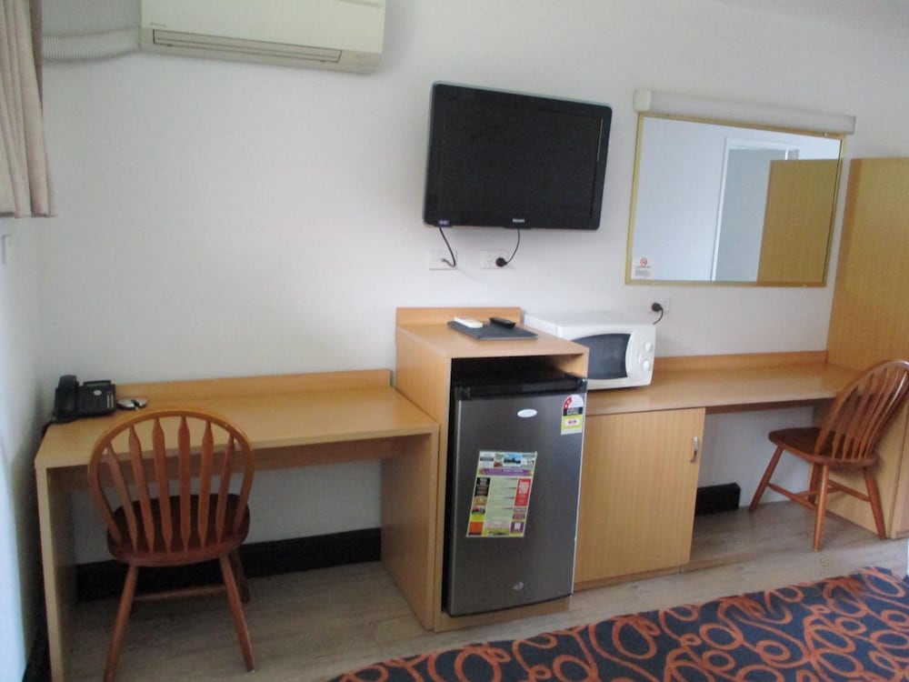 AIRWAY MOTEL 25/50