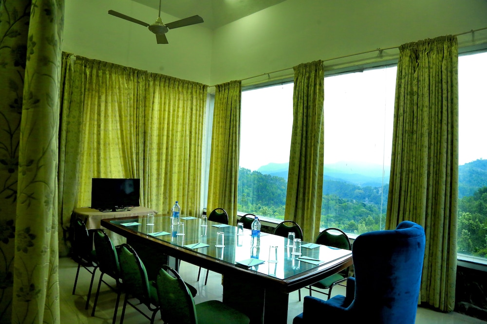 Oxygen Resorts Thekkady 37/50