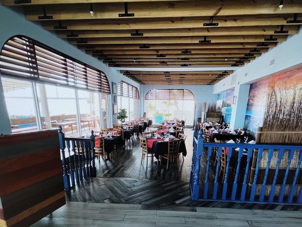 Morritts Tortuga Club And Resort 33/47