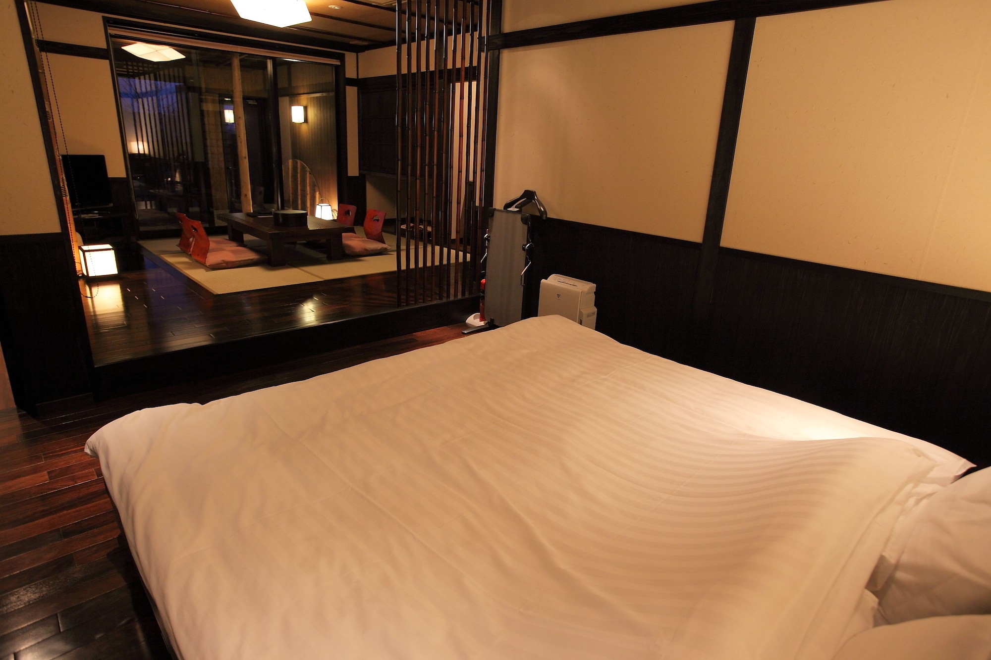Japanese, Traditional, King Bed, Outdoor Bath