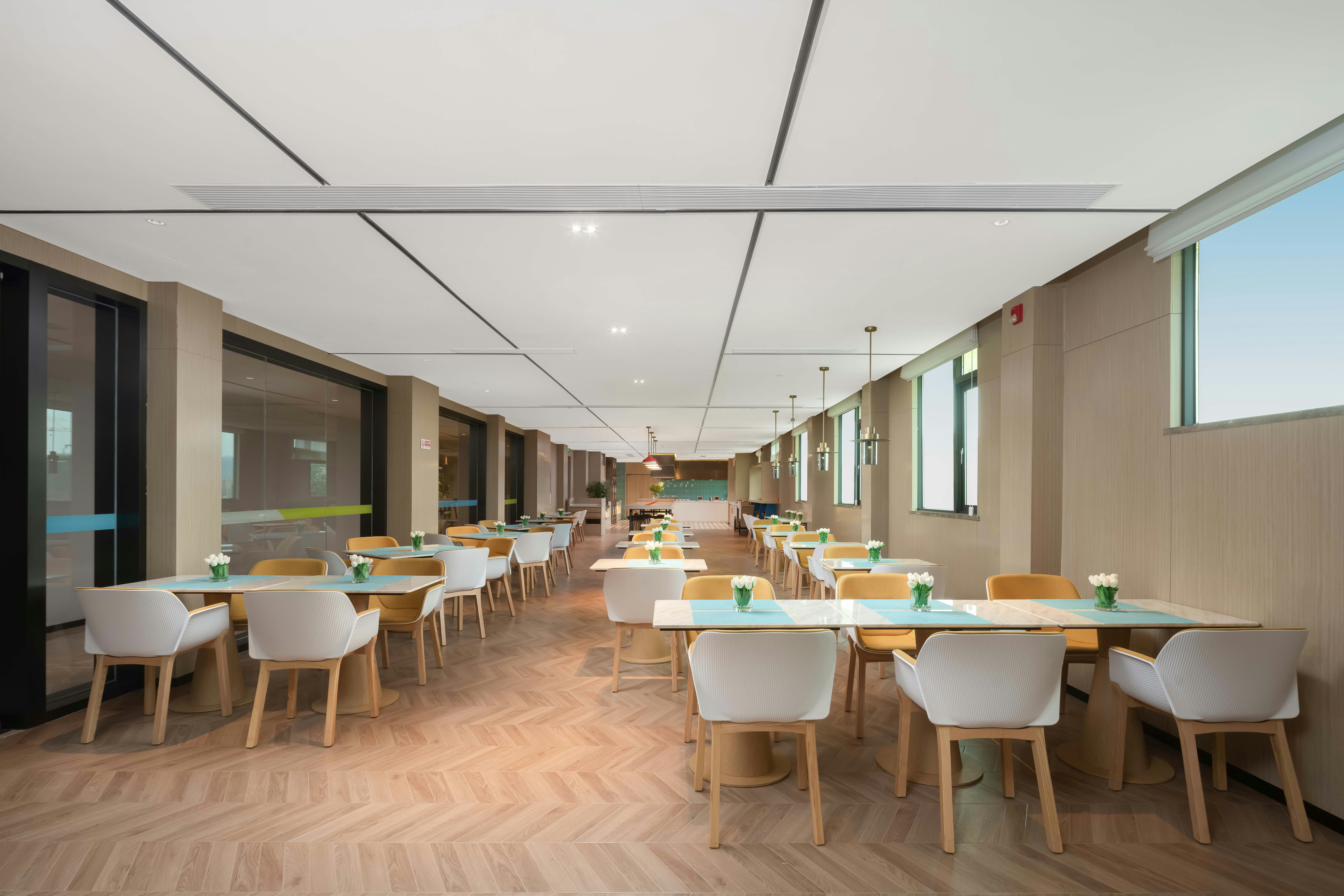 Hilton Huiting Xishuangbanna Jinghong 41/44