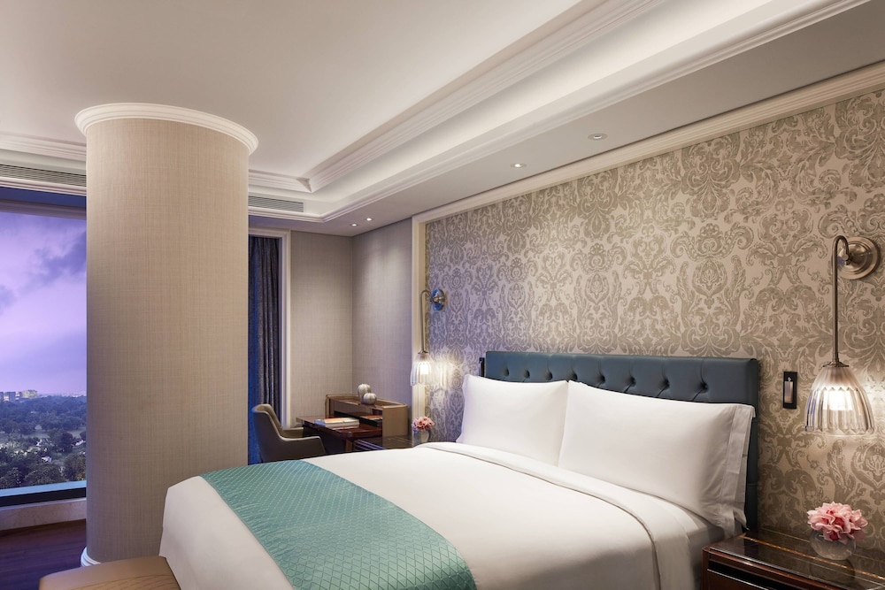 The Ritz-Carlton Pune 17/55