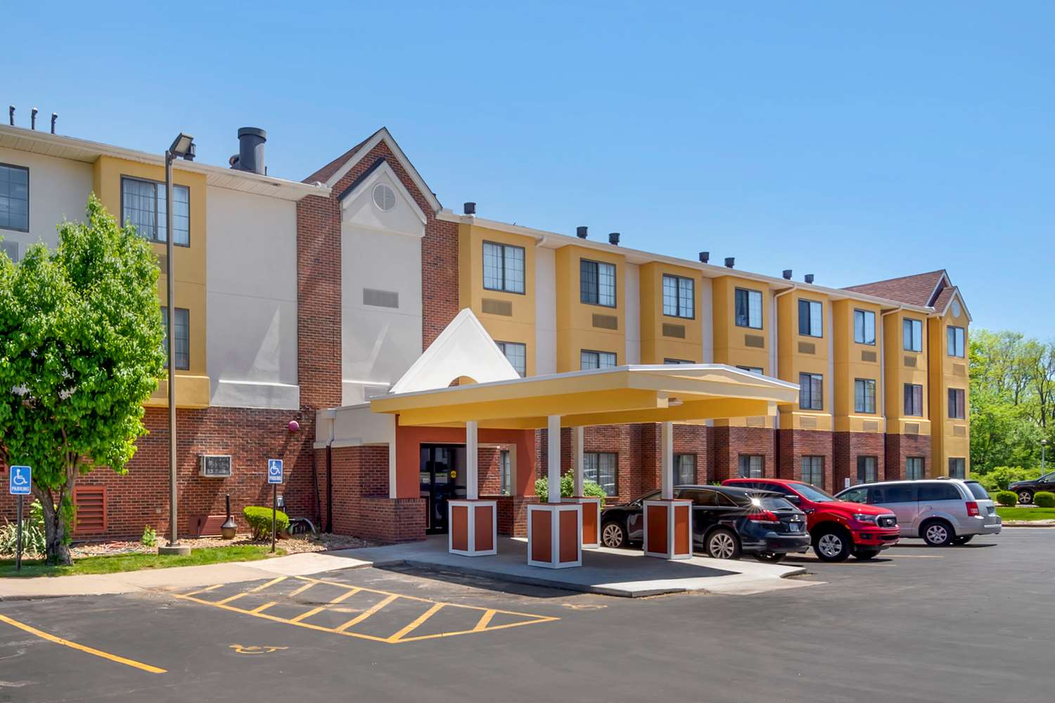 Quality Inn Overland Park Kansas City 27/29