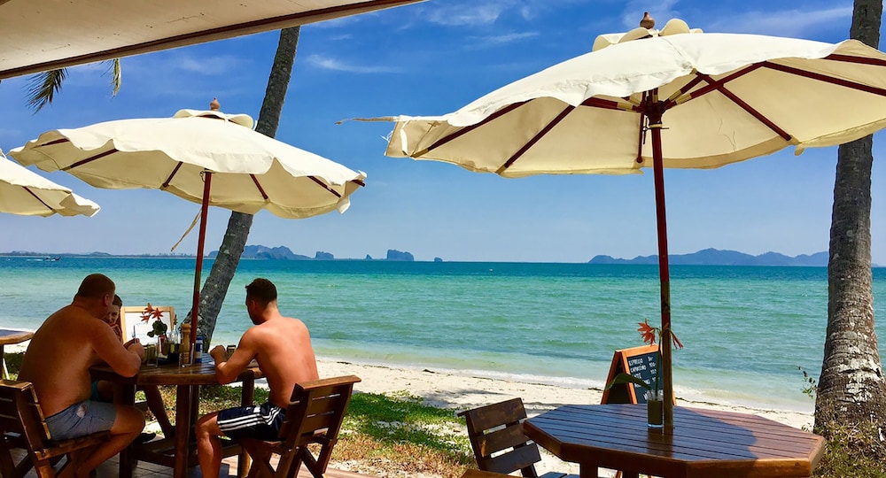 Koh Mook Riviera Beach Resort 37/50