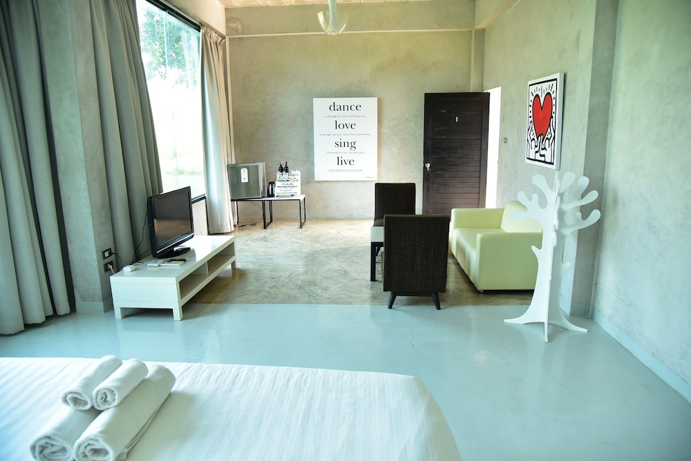 Home Elements Khaoyai 16/27