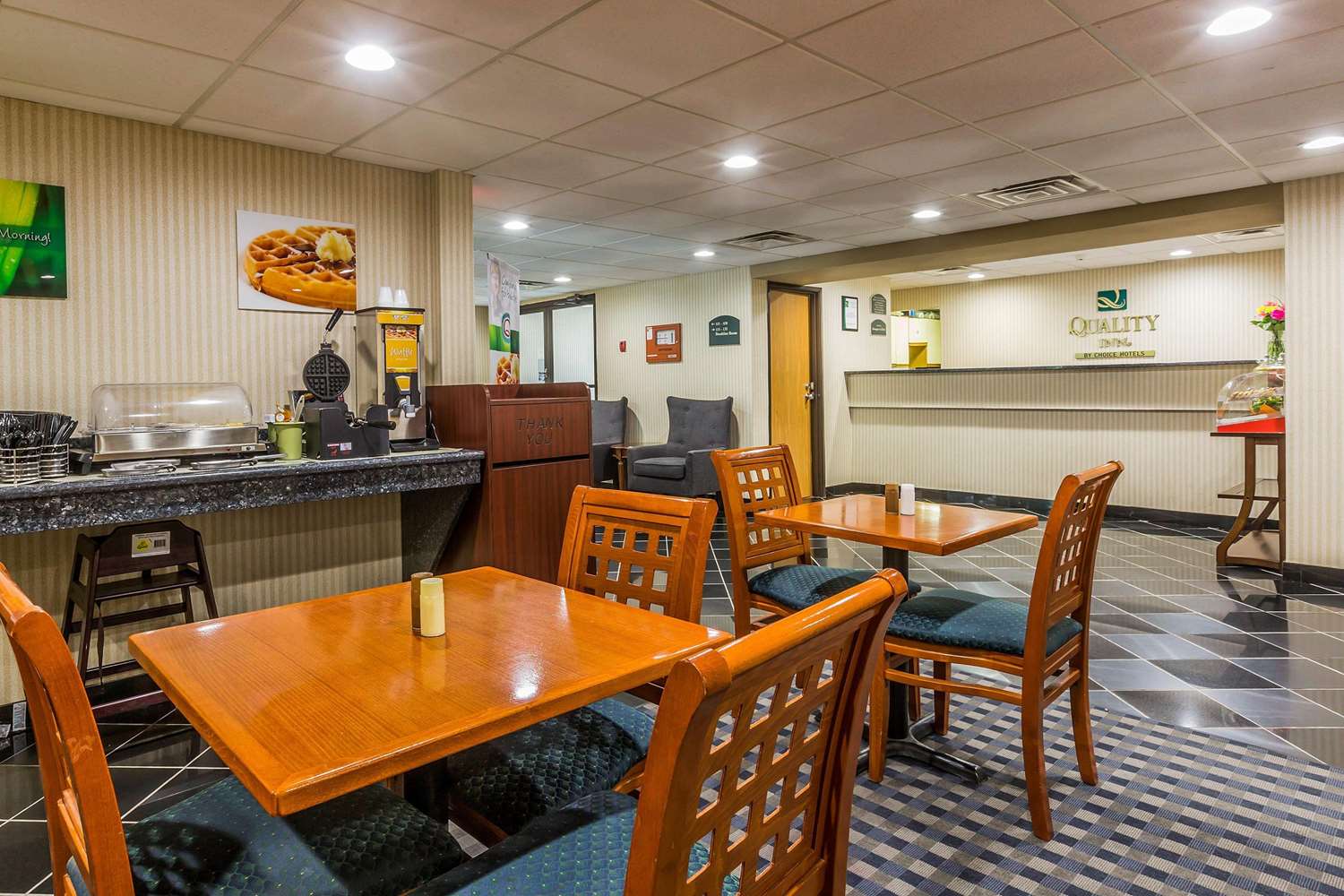Quality Inn Hyde Park Poughkeepsie North 30/40