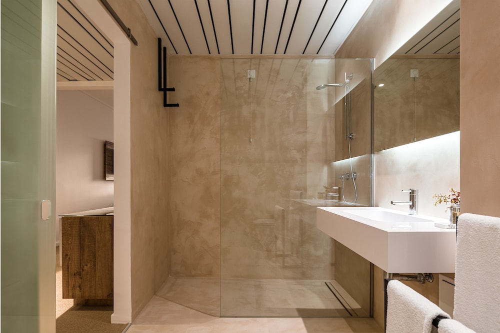 Lamego Hotel 64/65