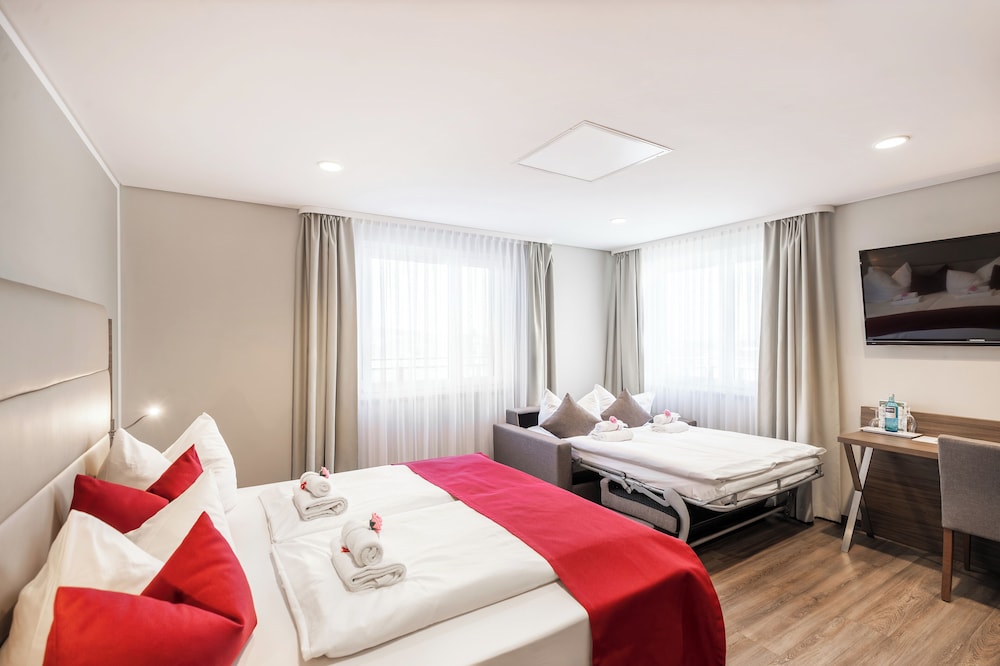 Family, Double Bed, Sofa