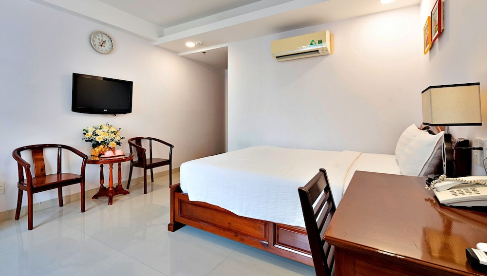 Hoang Hoang Hotel (Bloom 3) 28/49