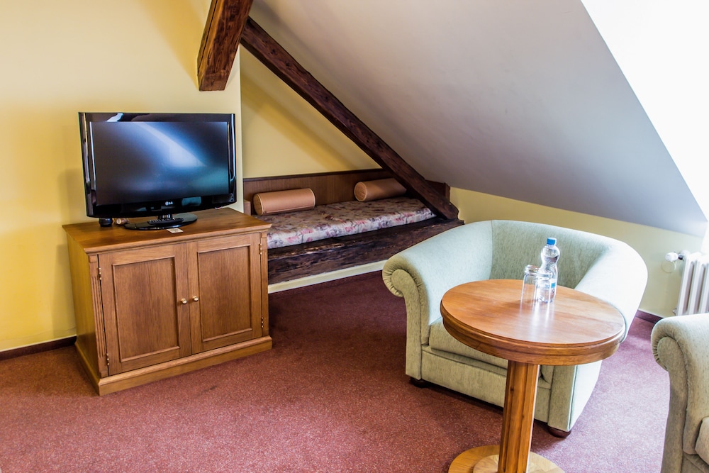 Hotel Dvorak 43/50