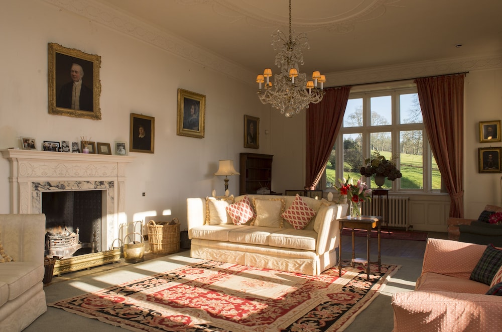 Hall Bed & Breakfast 10/23