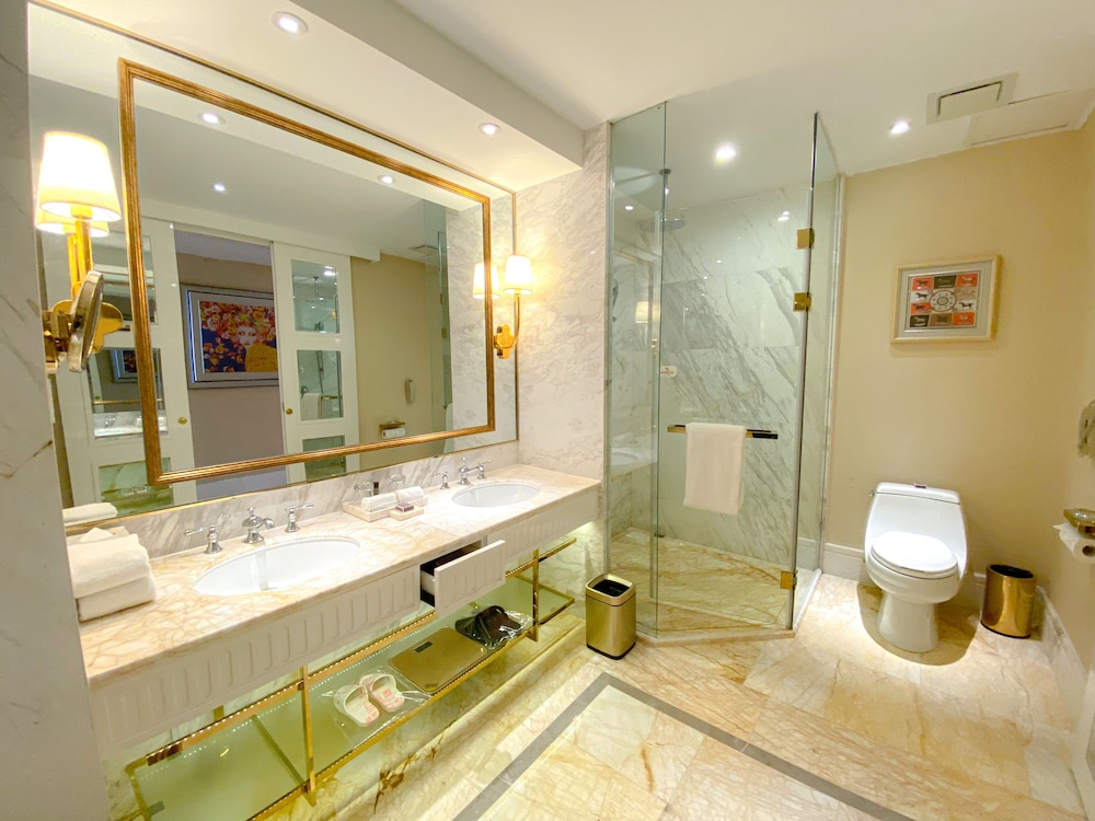 Ramada by Wyndham Sihanoukville Xinhaohui Palace 63/64