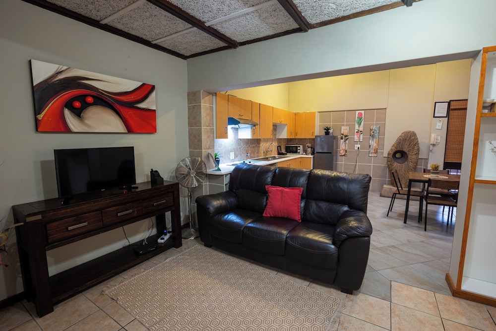 Waterfalls Boutique Hotel 26/50