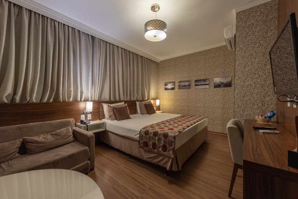 Class Hotel Pouso Alegre 15/50