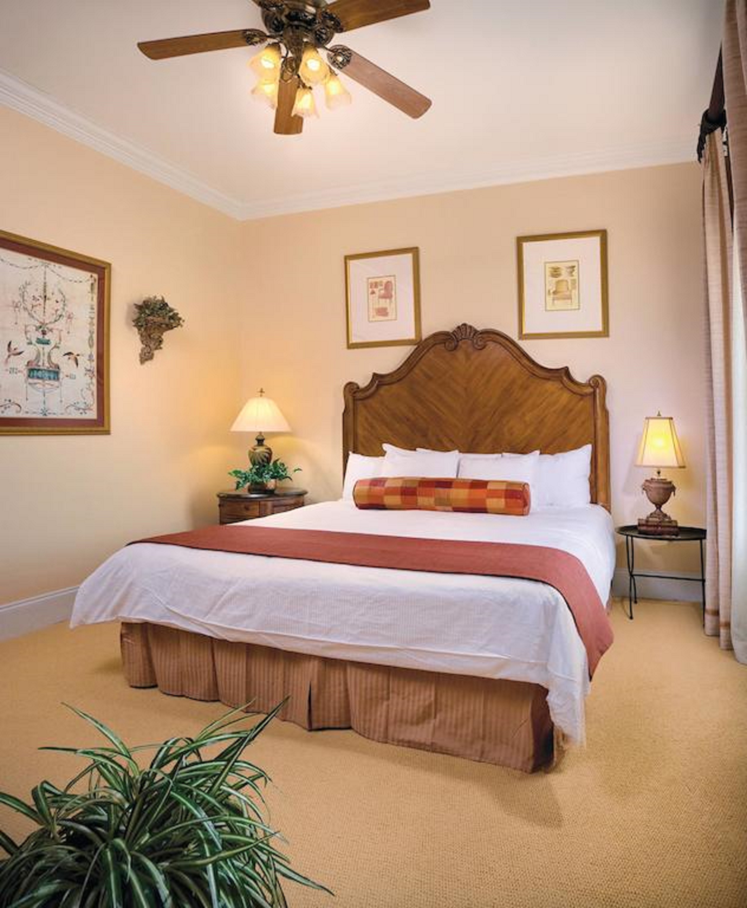 1 BEDROOM, DELUXE, SUITE