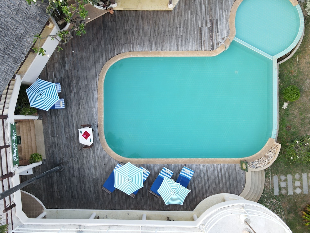 Tanaosri Resort Pranburi 25/50