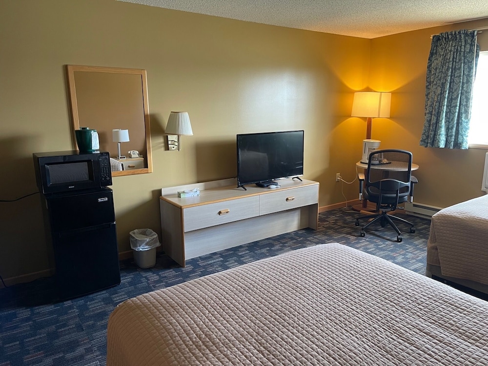 Lakeside Motor Inn 14/26