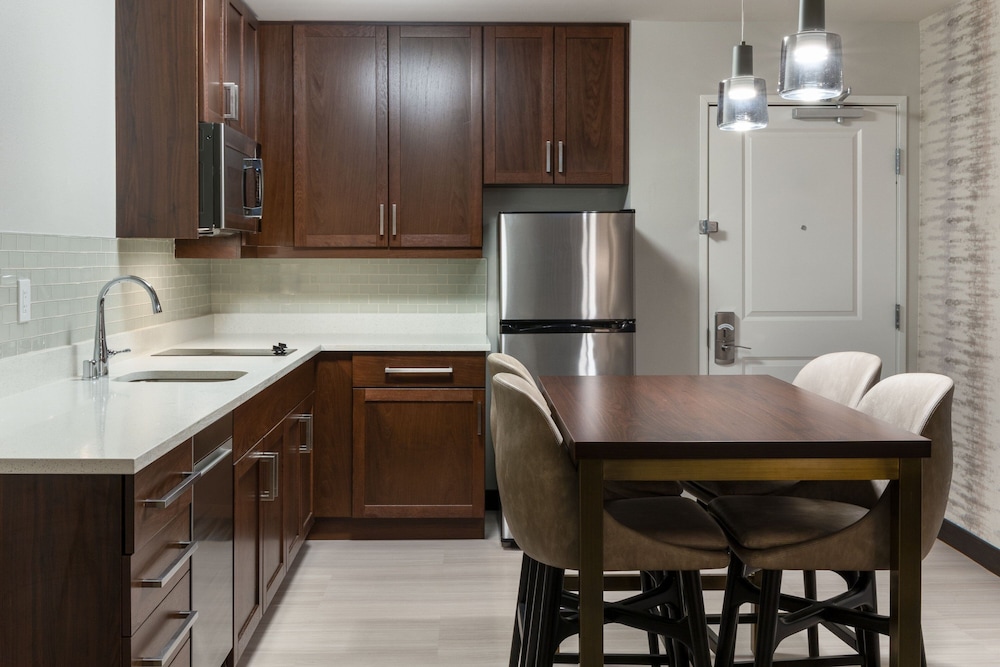 Residence Inn by Marriott Anaheim Brea 29/49