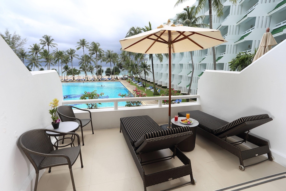 Le Meridien Phuket Beach Resort in KARON BEACH