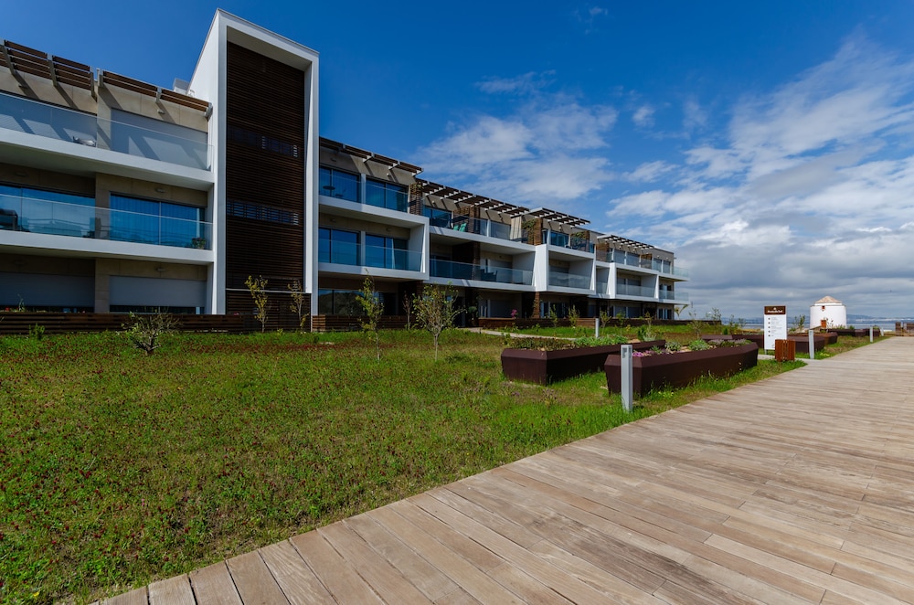 PRAIA DO SAL LISBON RESORT in ALCOCHETE