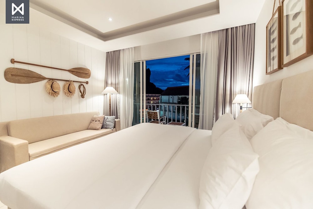 Sugar Marina Hotel AVIATOR Phuket Airport 21/60