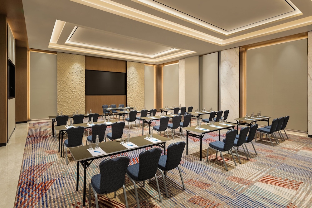 Fairfield by Marriott Mumbai International Airport 40/48