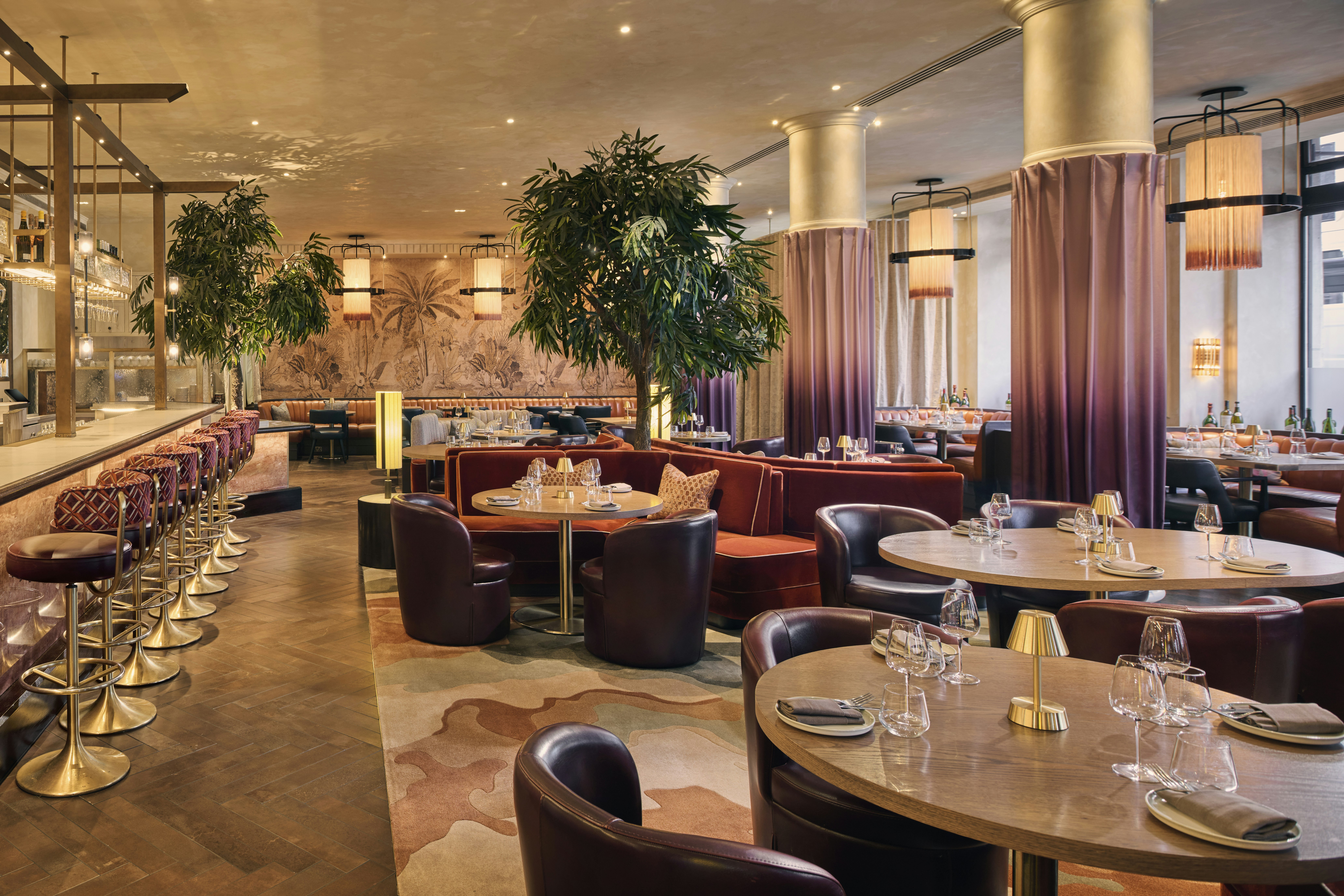 The Trafalgar St. James London, Curio Collection by Hilton 24/30