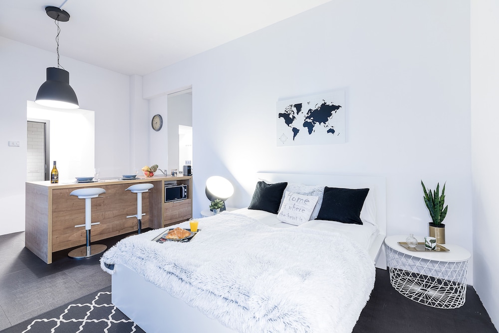 Loft Astoria 6/33