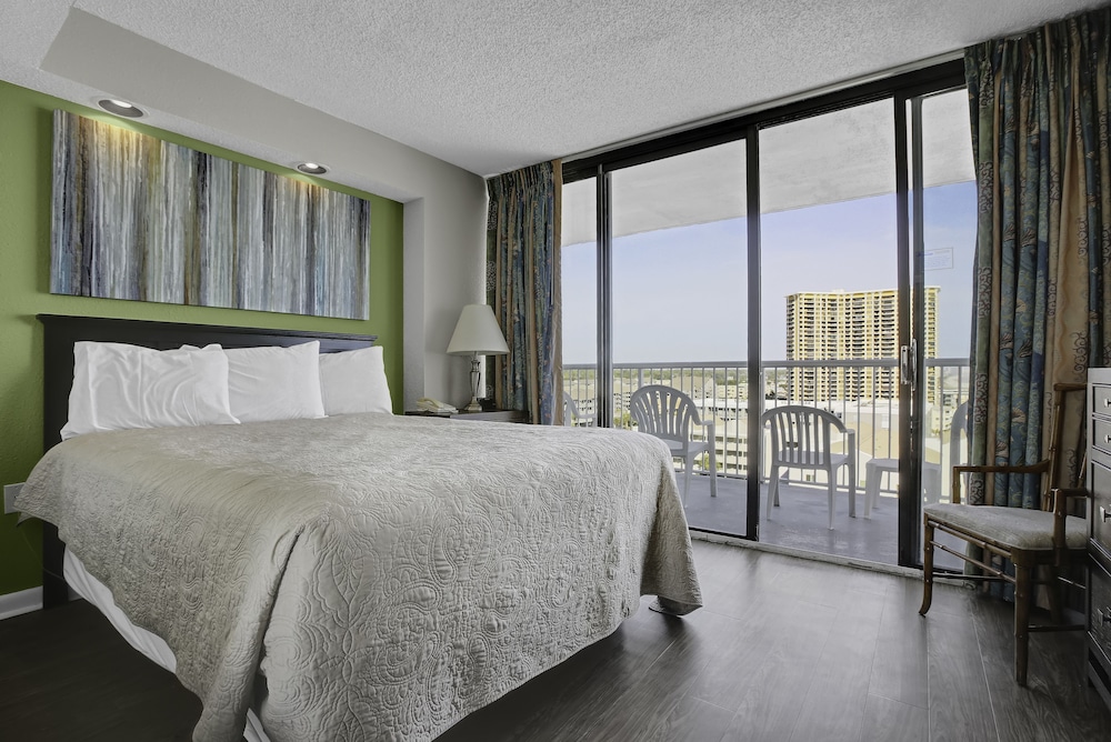 1 BEDROOM, SUITE