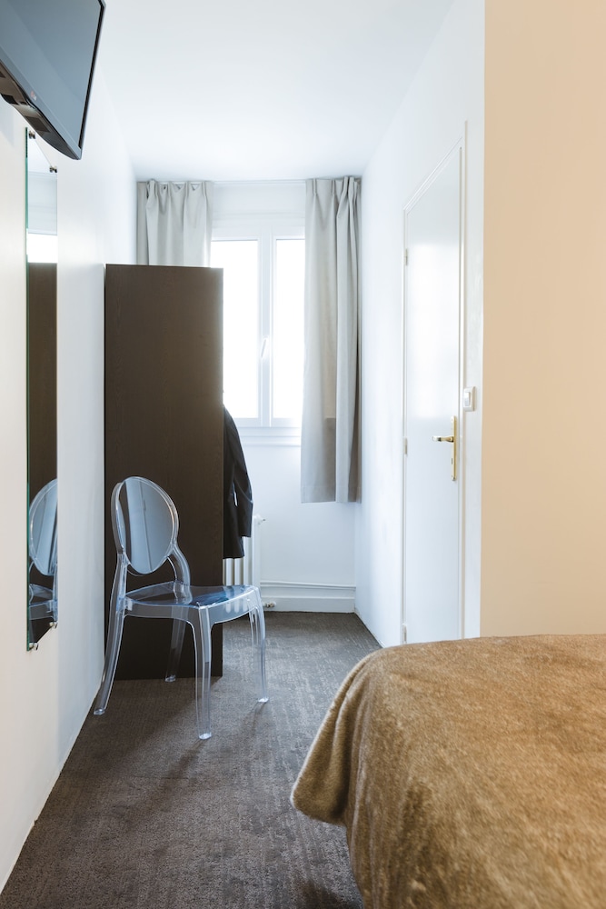 Hotel Le Saint Louis 23/50