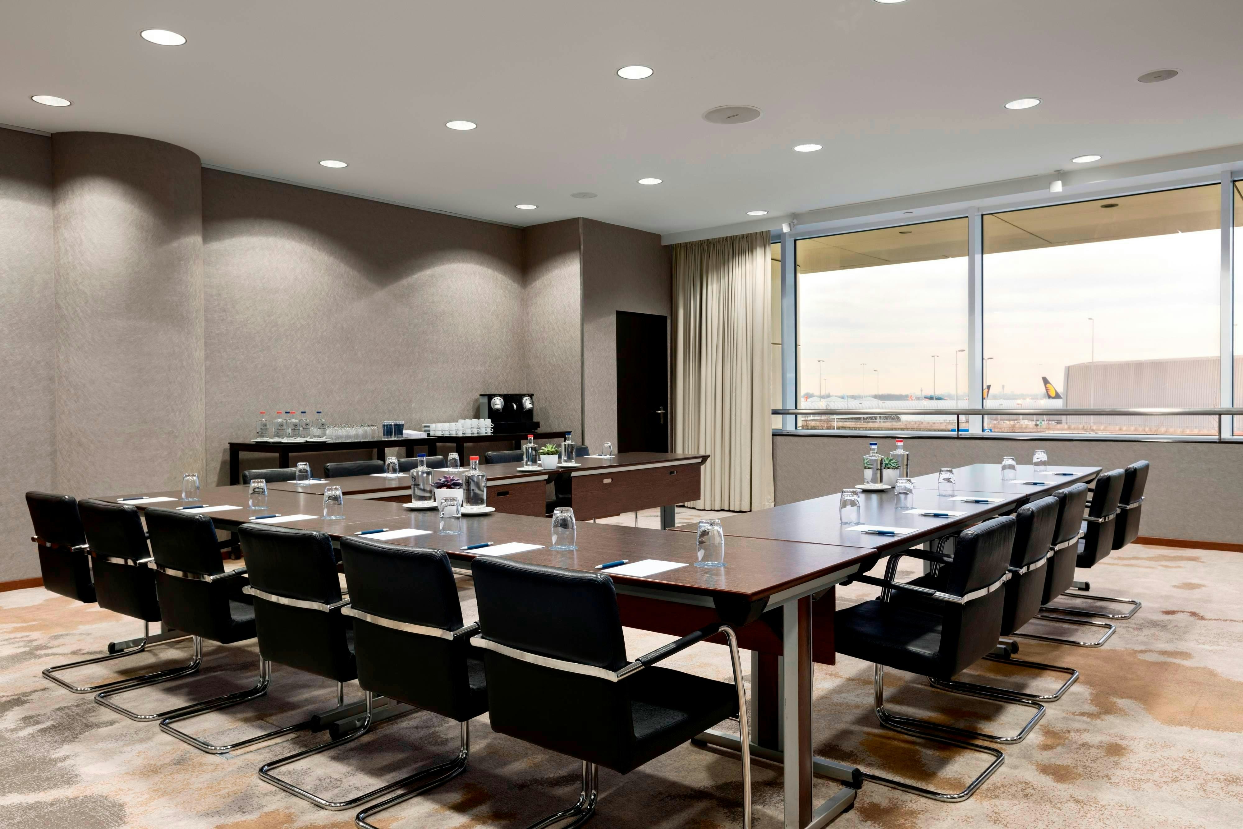 Sheraton Amsterdam Airport 53/55