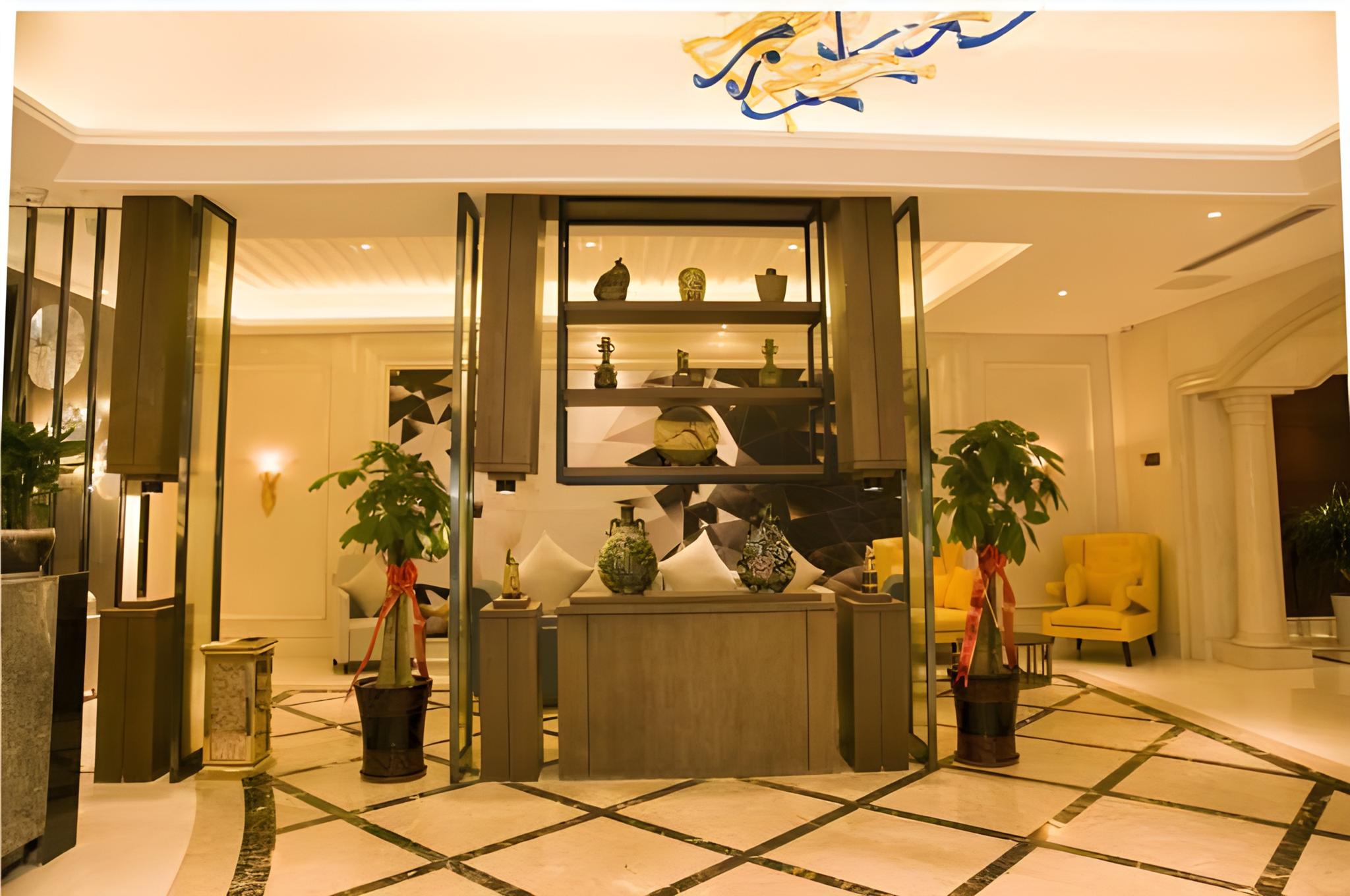 Borrman Hotel (Guilin Liangjiang Sihu, Xiangshan Park) 7/37