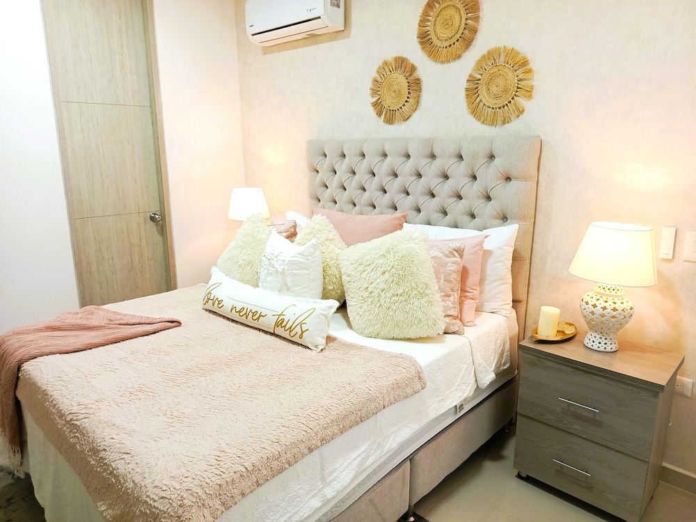 ROYAL, APARTMENT