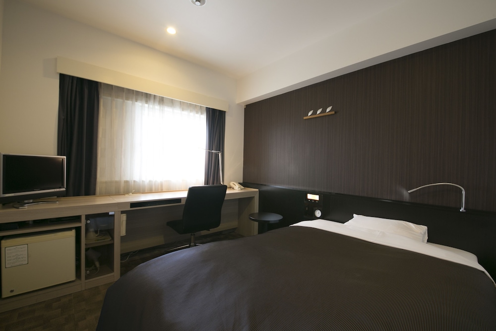 Shin Osaka Washington Hotel Plaza 22/52