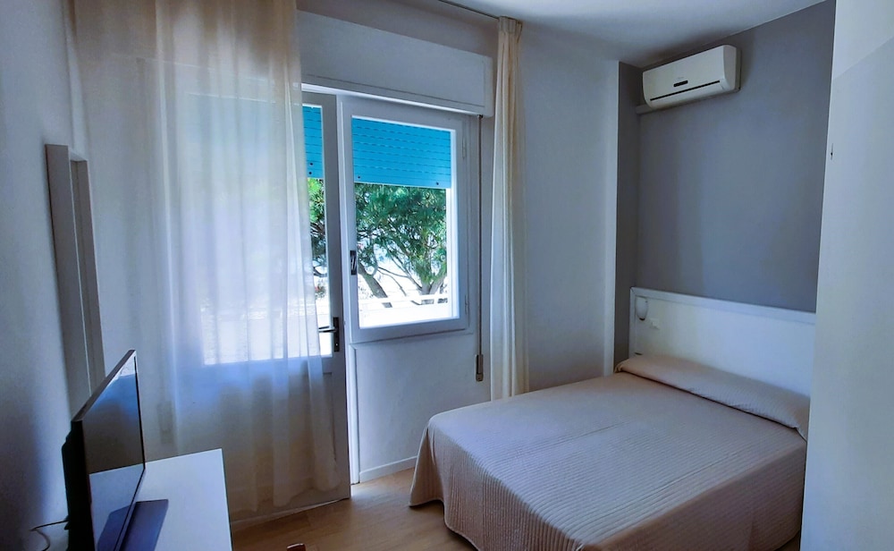 HOTEL PARIOLI 4/42