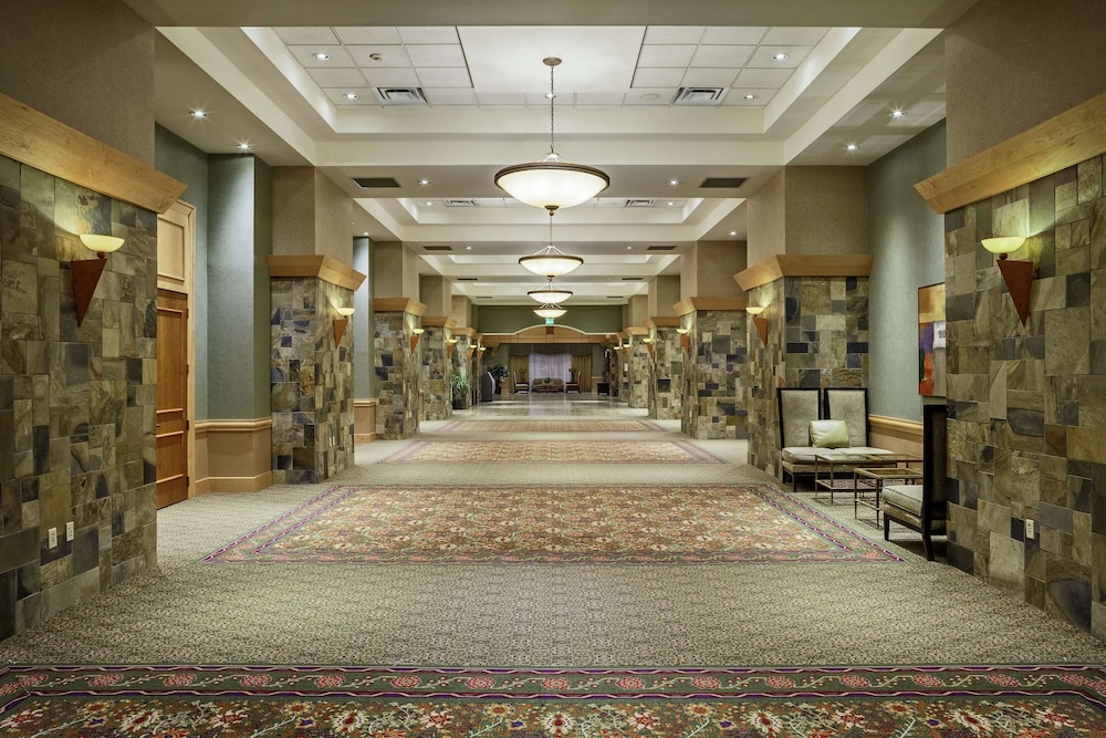DoubleTree by Hilton Denver Central Park 5/29