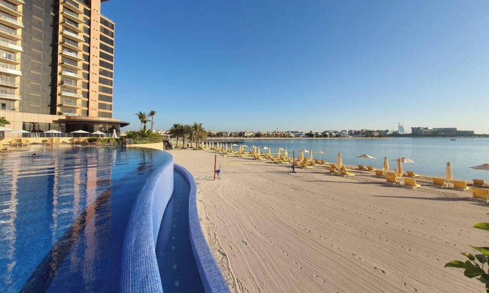 Tiara Residences by Bnbme Holiday Homes Rental LLC