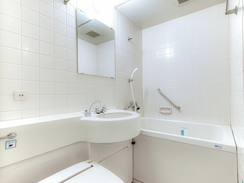 Apa Hotel Marugame-Ekimaeodori 40/41
