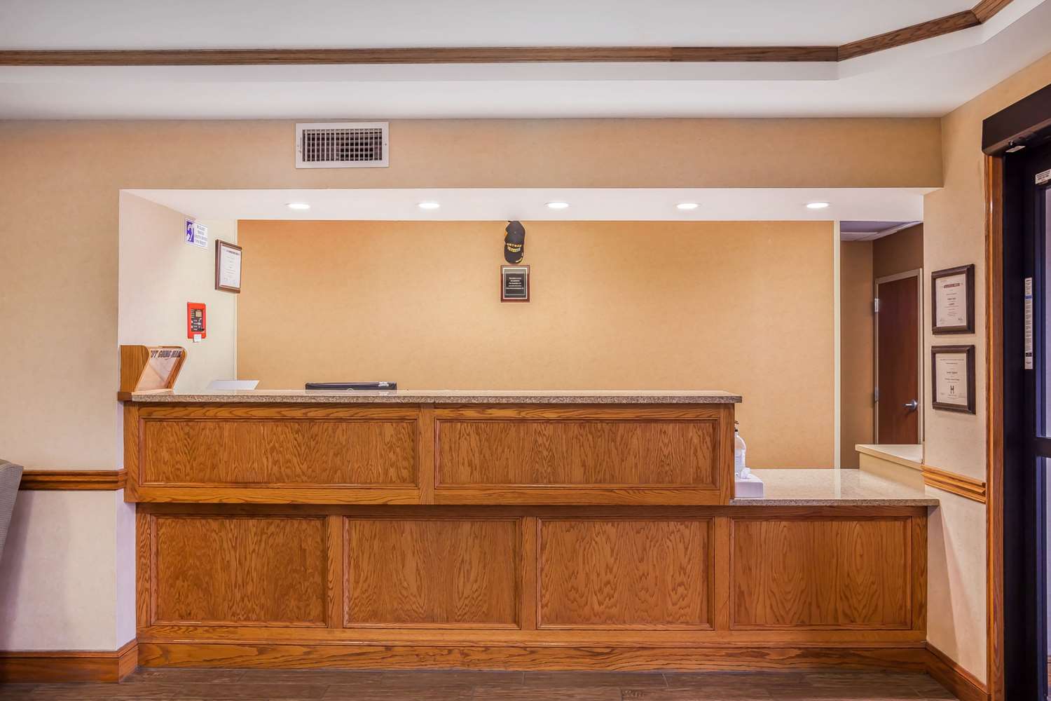 Quality Inn Tahlequah South 3/23