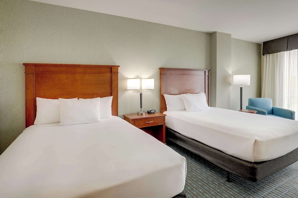 Drury Inn And Suites Grand Rapids 13/77