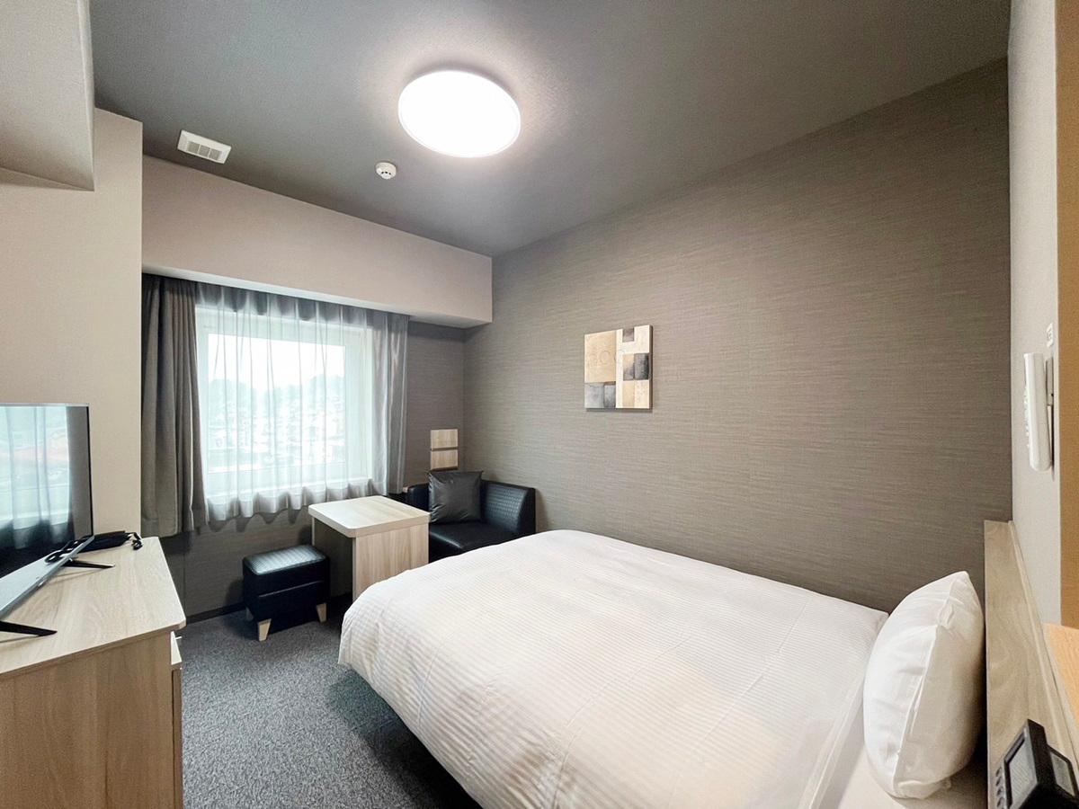 Room, Single