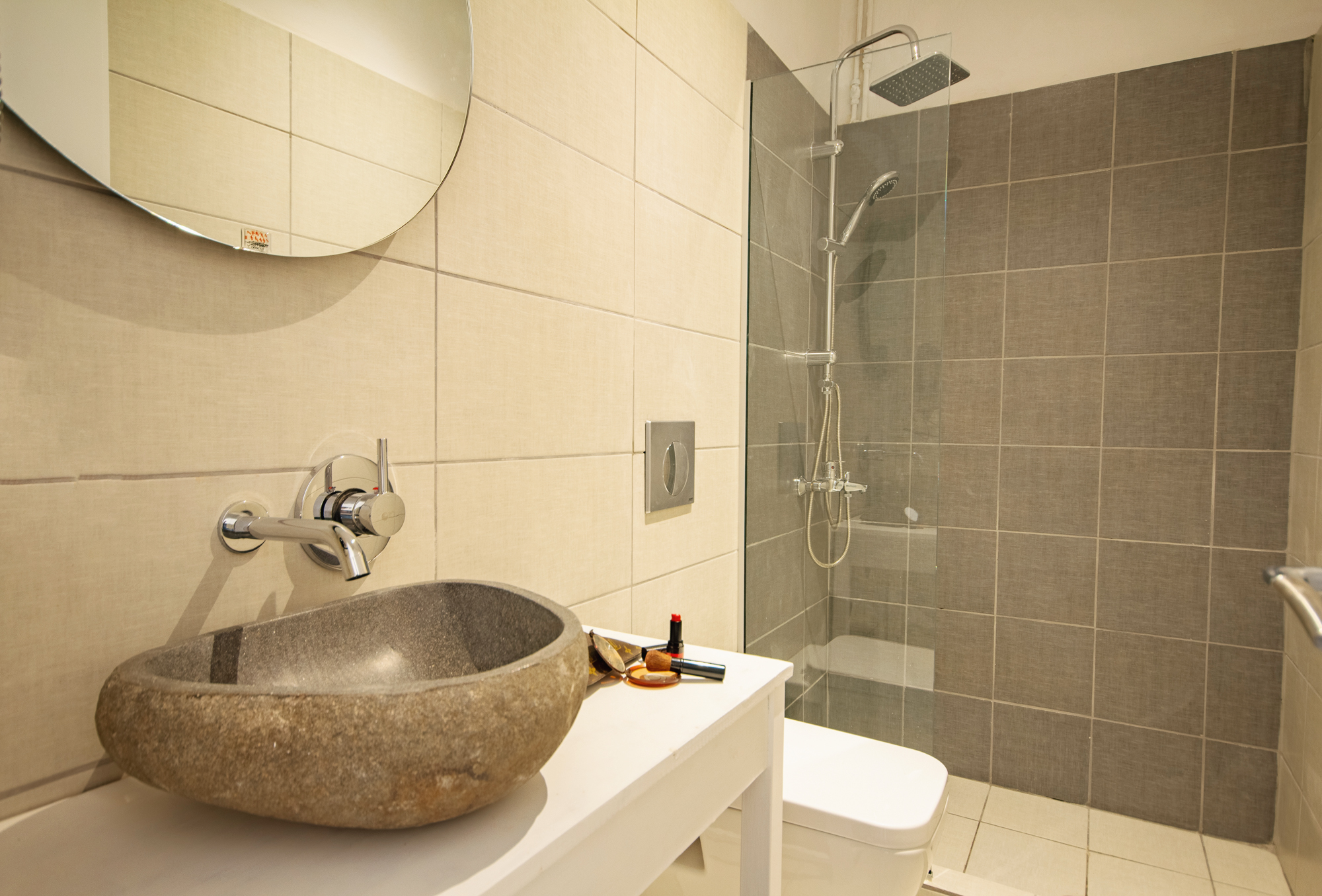 Olive Grove Suites Boutique Hotel 48/50