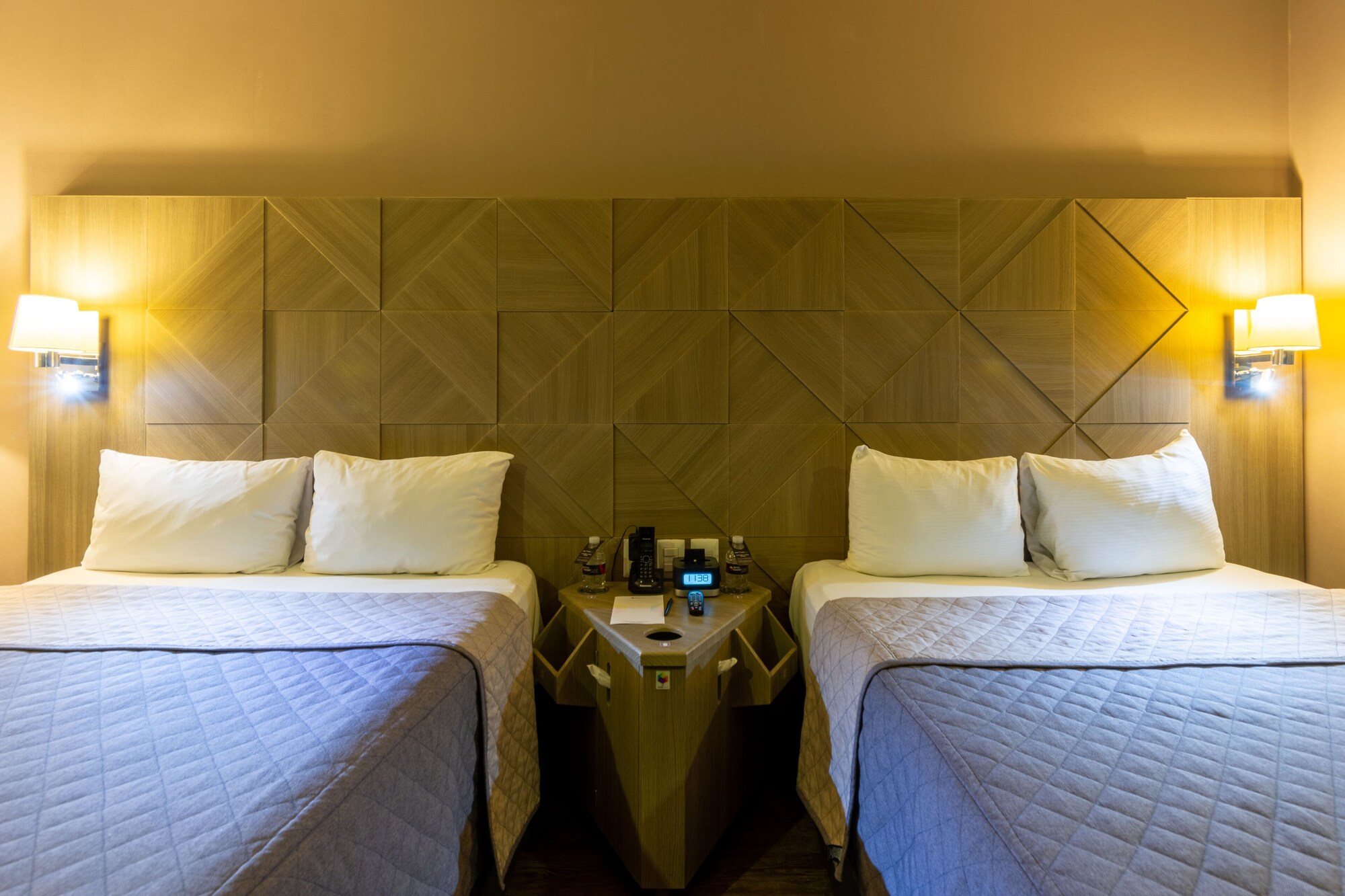 PREMIER, DOUBLE BED