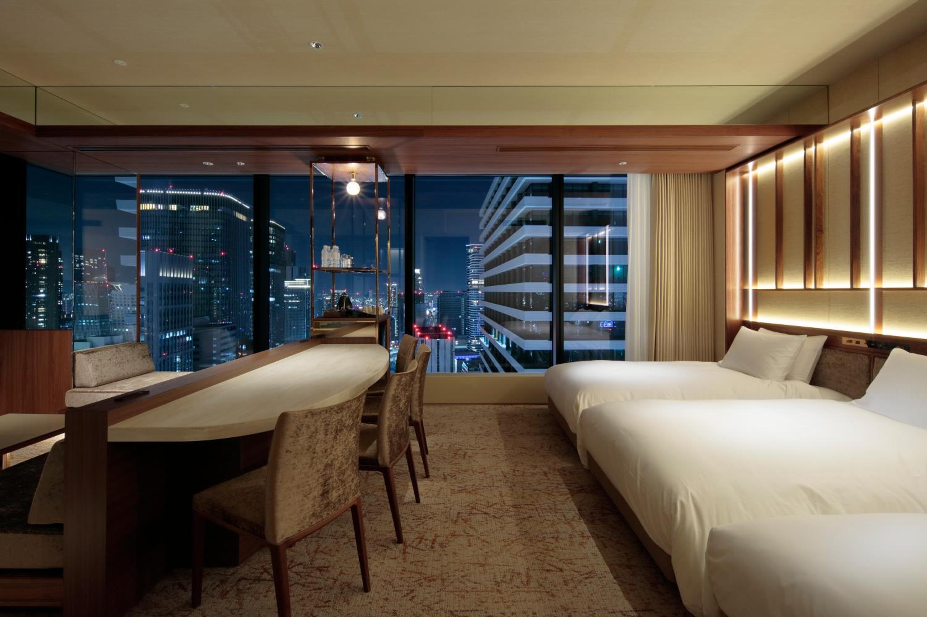 Candeo, Premium, Suite, Sofa, Private Spa