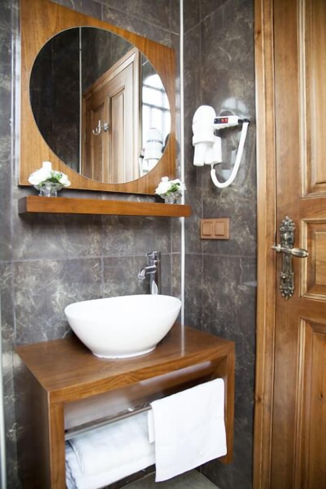 Cankaya Konaklari Boutique Hotel - Special Class 42/44