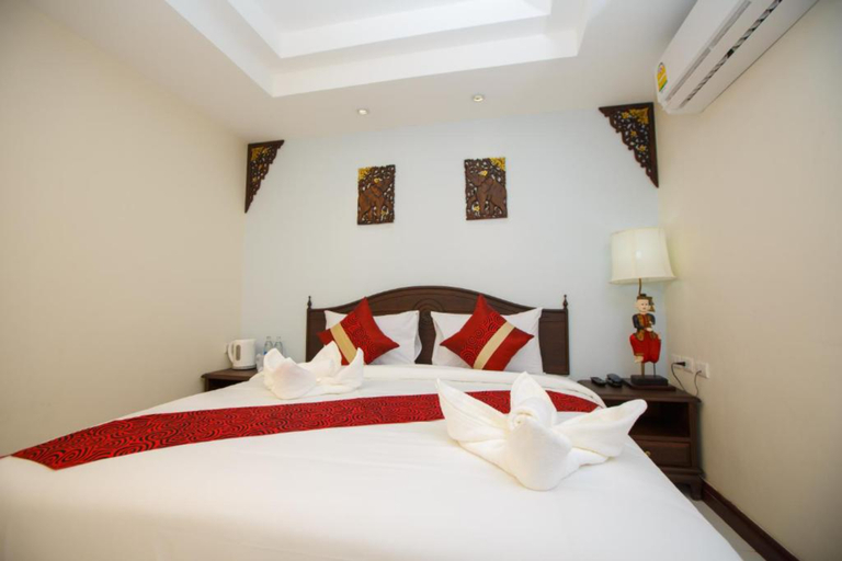 Standard, Double or Twin Bed, No Window